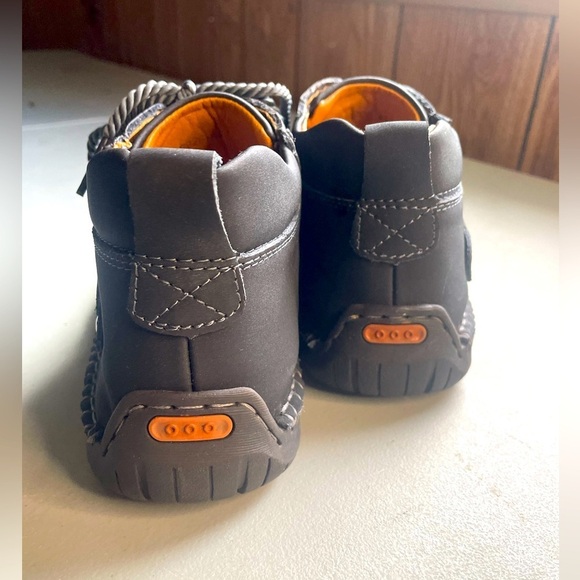 Means Alcubierre casual leather shoes size 40/7.5 US - Picture 4 of 9